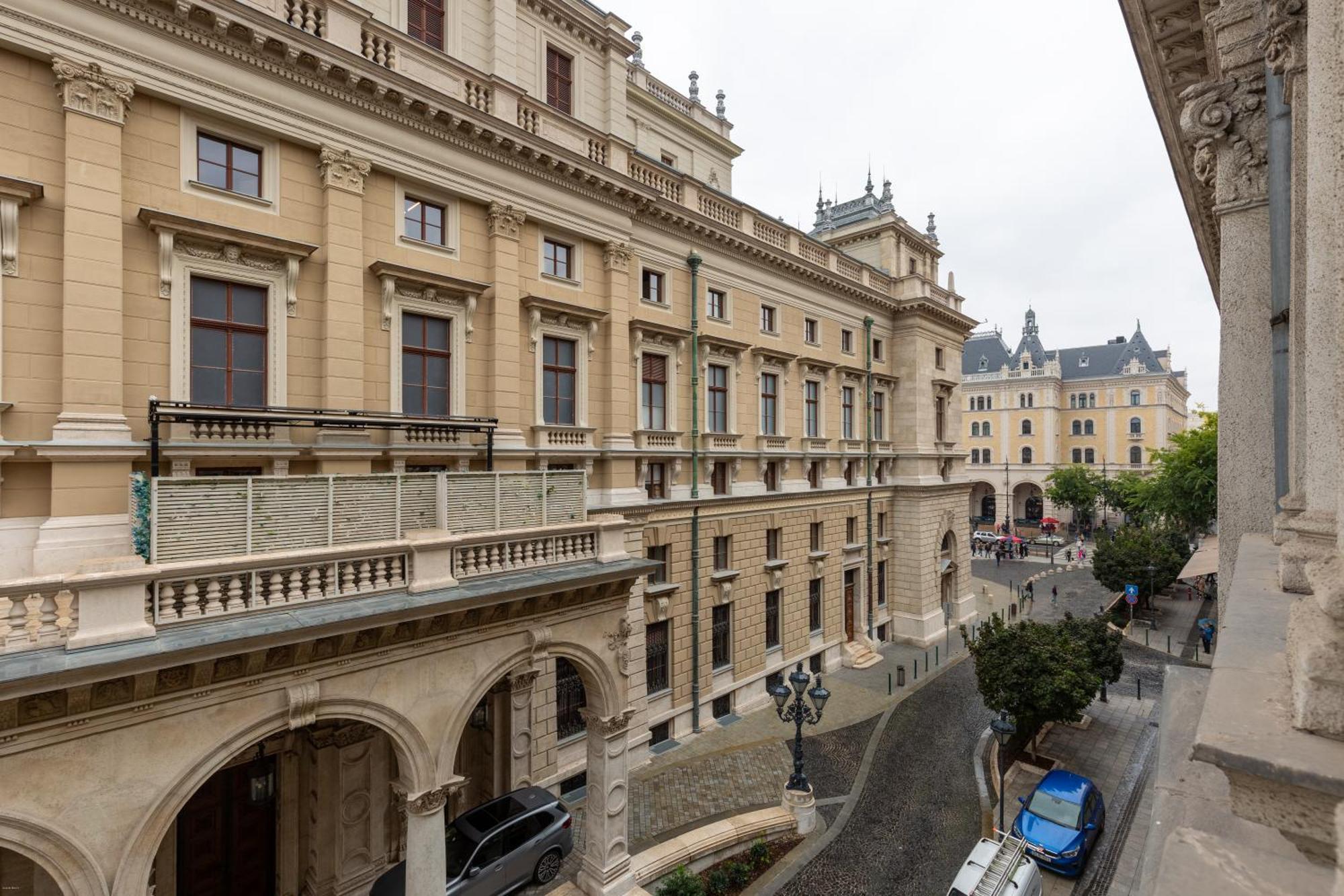D8 Sphinx Apartman Budapest Exterior foto